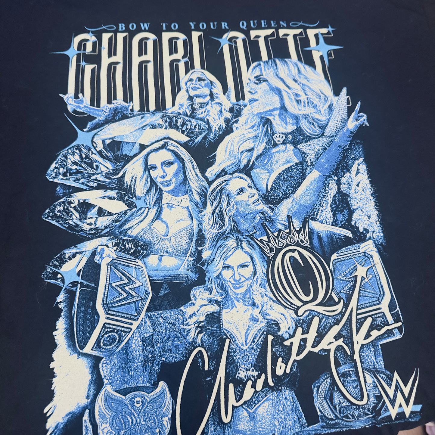 CHARLOTTE • tee
