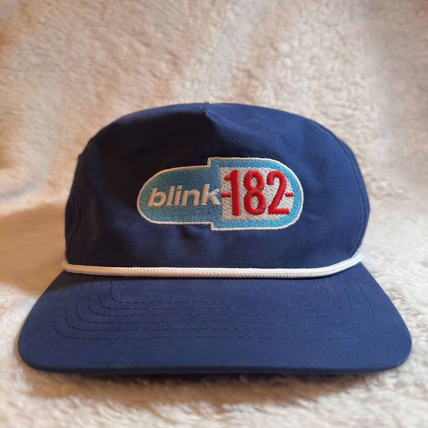 BLINK PILL • rope cap