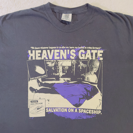 HEAVENSGATE • tee